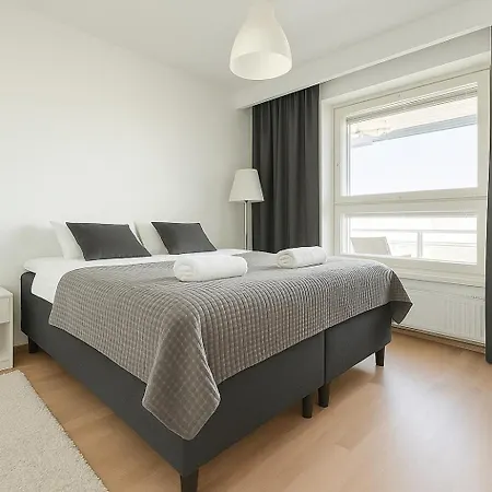 Finland Panorama Suite: Luxury Sauna Retreat With Arena Views Apartment Tampere