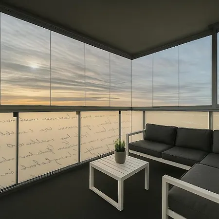 Apartmán Finland Panorama - New Luxury With Own Sauna, One Bedroom, Spacious Balcony With Views And Great Location Next To Nokia Arena *